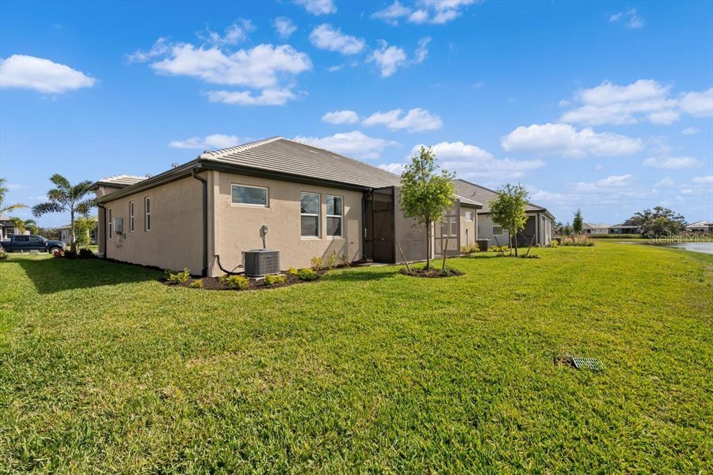 SWEETWATER AT LAKEWOOD RANCH PH I & II - Residential Lease