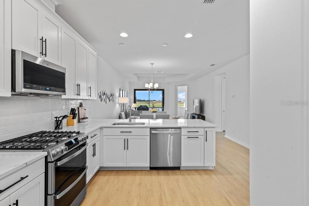 SWEETWATER AT LAKEWOOD RANCH PH I & II - Residential Lease