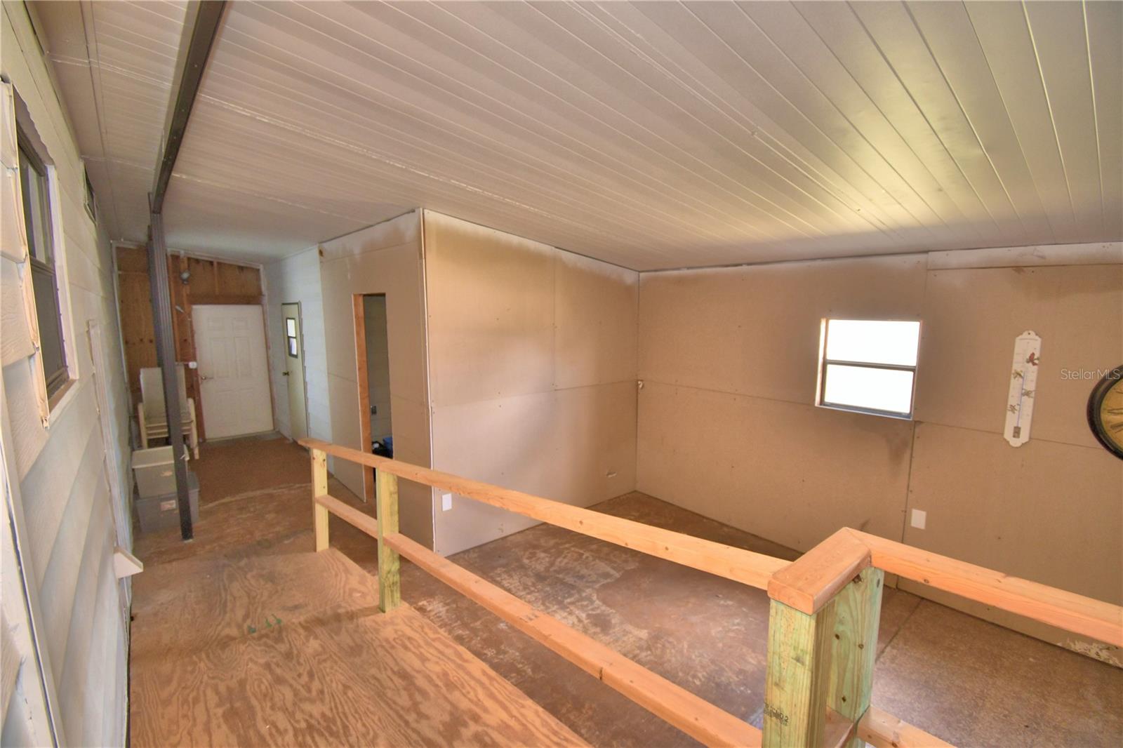 FOXWOOD LAKE ESTATES PH 01 - Residential