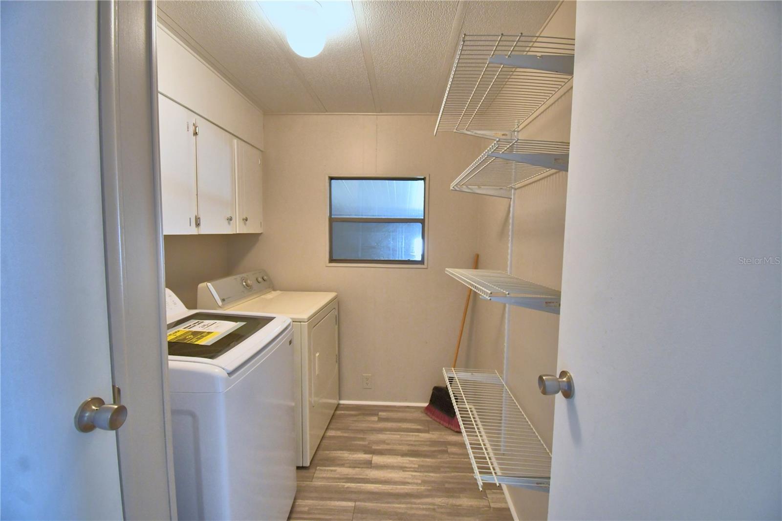 FOXWOOD LAKE ESTATES PH 01 - Residential