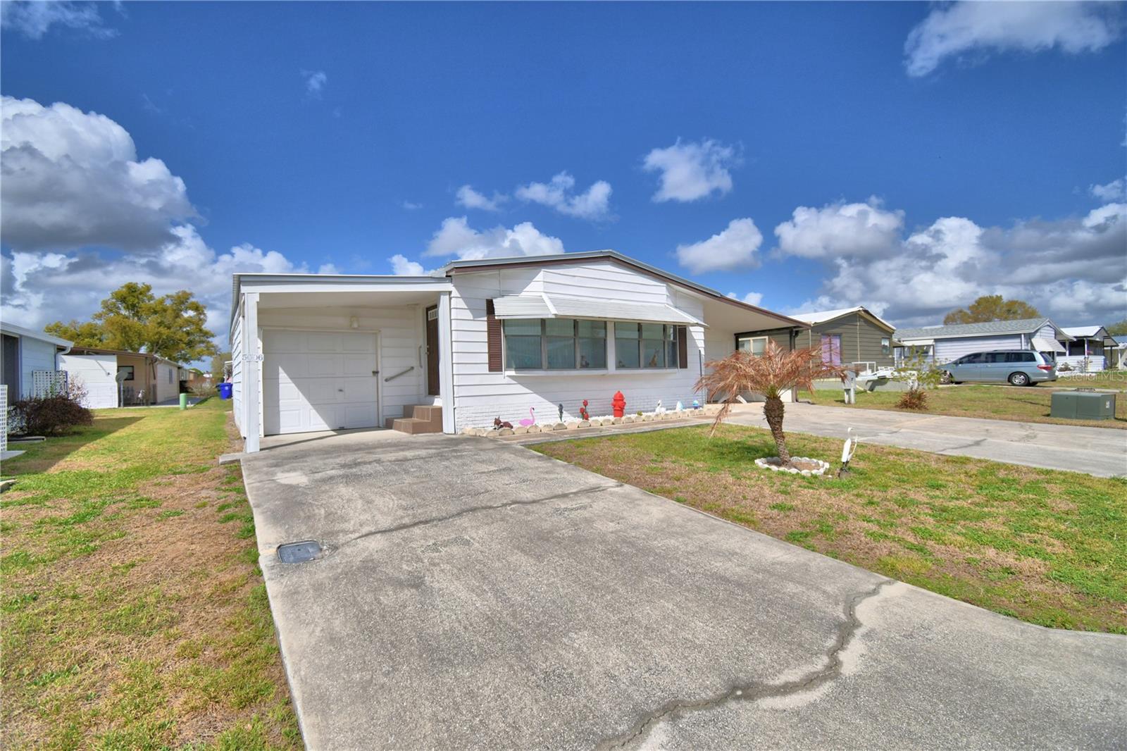 FOXWOOD LAKE ESTATES PH 01 - Residential