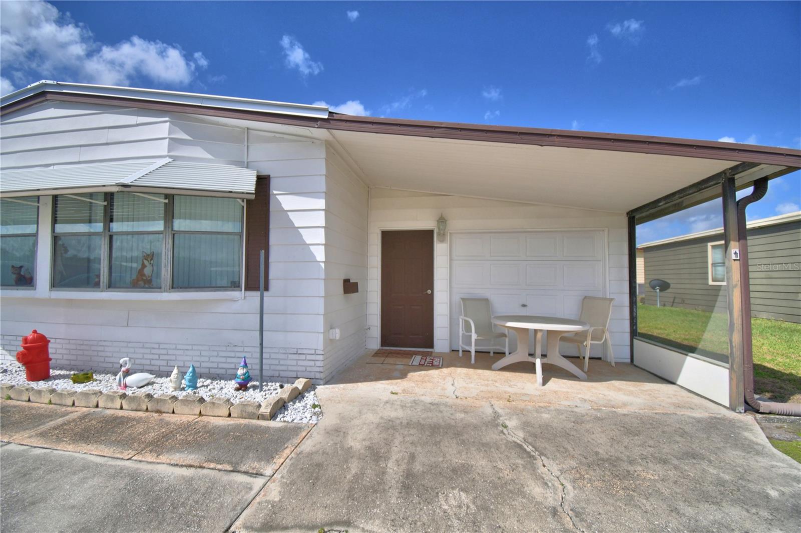 FOXWOOD LAKE ESTATES PH 01 - Residential