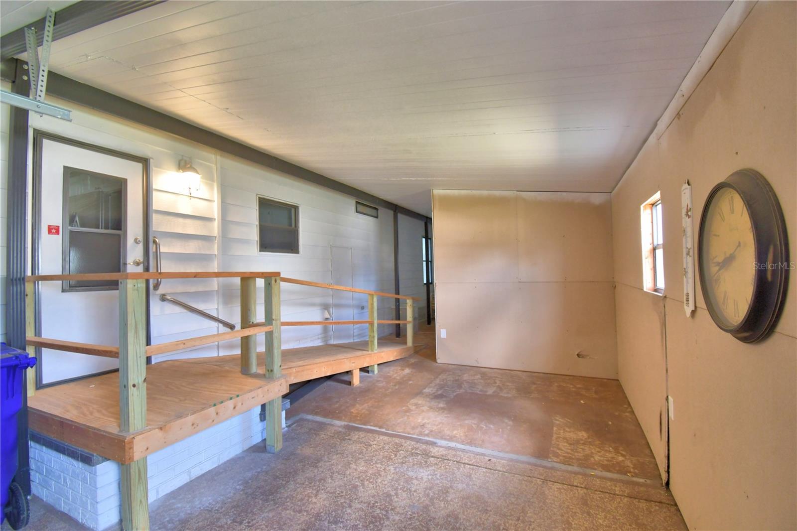 FOXWOOD LAKE ESTATES PH 01 - Residential