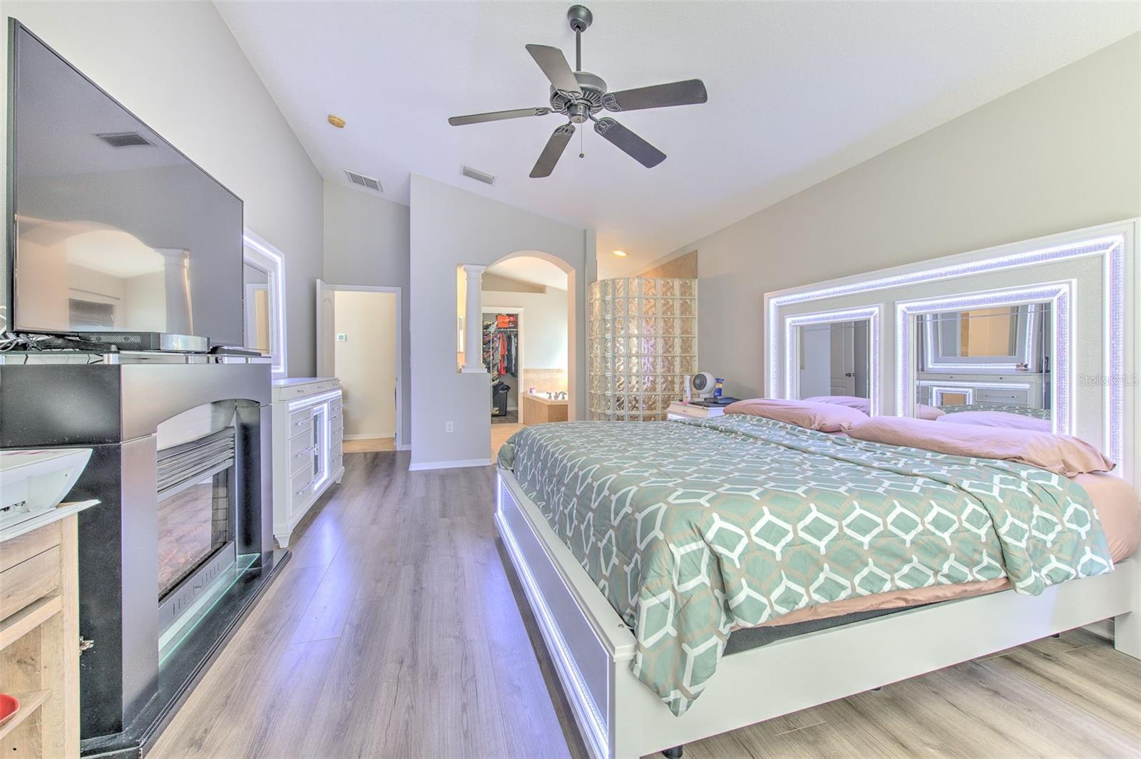 COUNTRY WALK INCREMENT D PH 01 - Residential