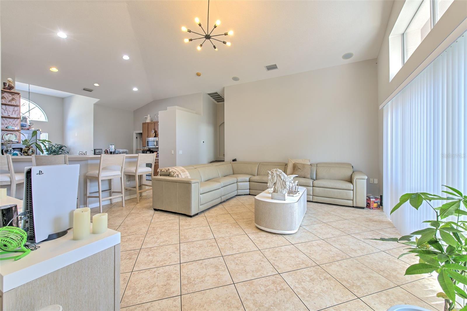 COUNTRY WALK INCREMENT D PH 01 - Residential