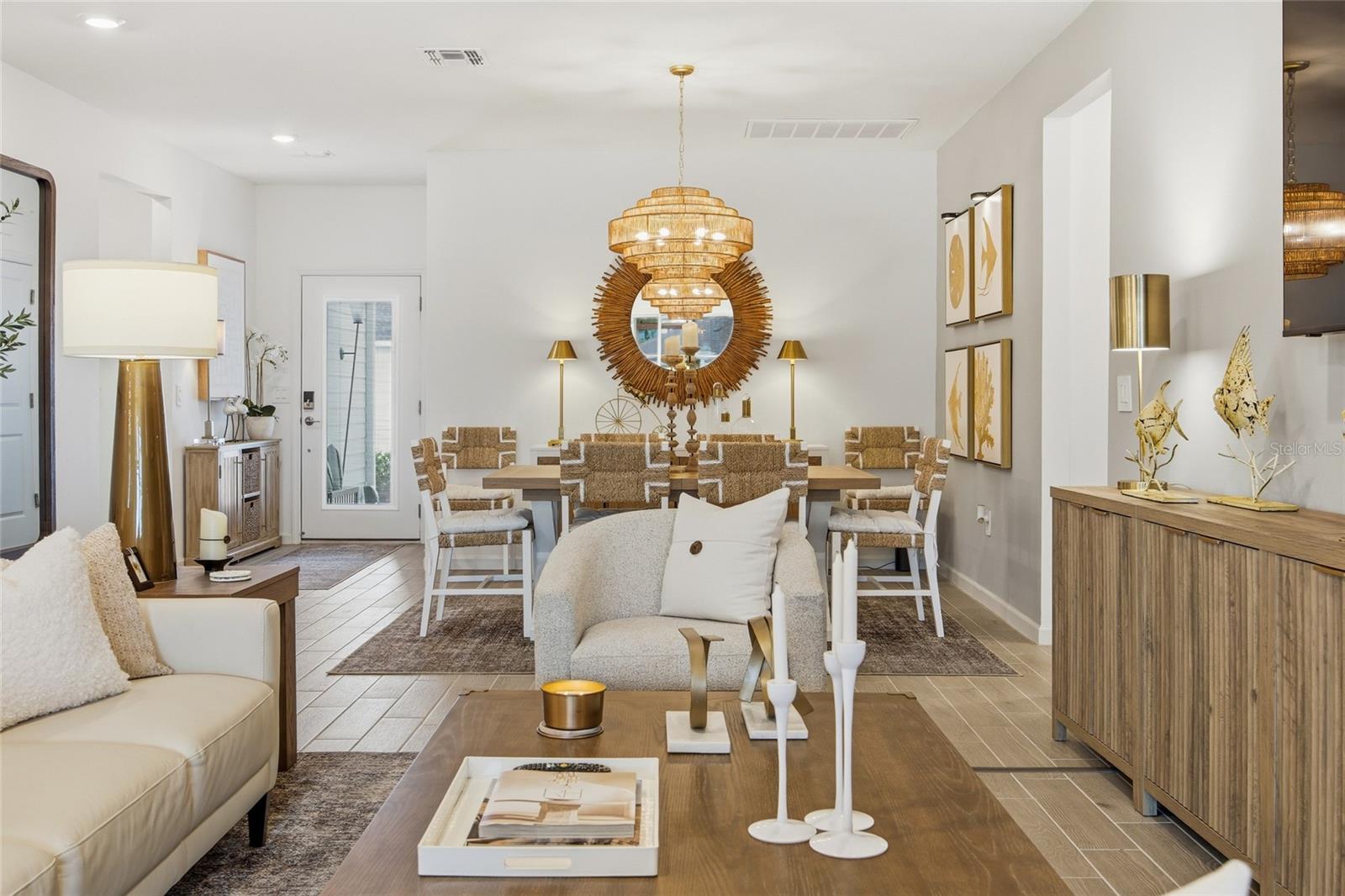 PIONEER RANCH - Residential