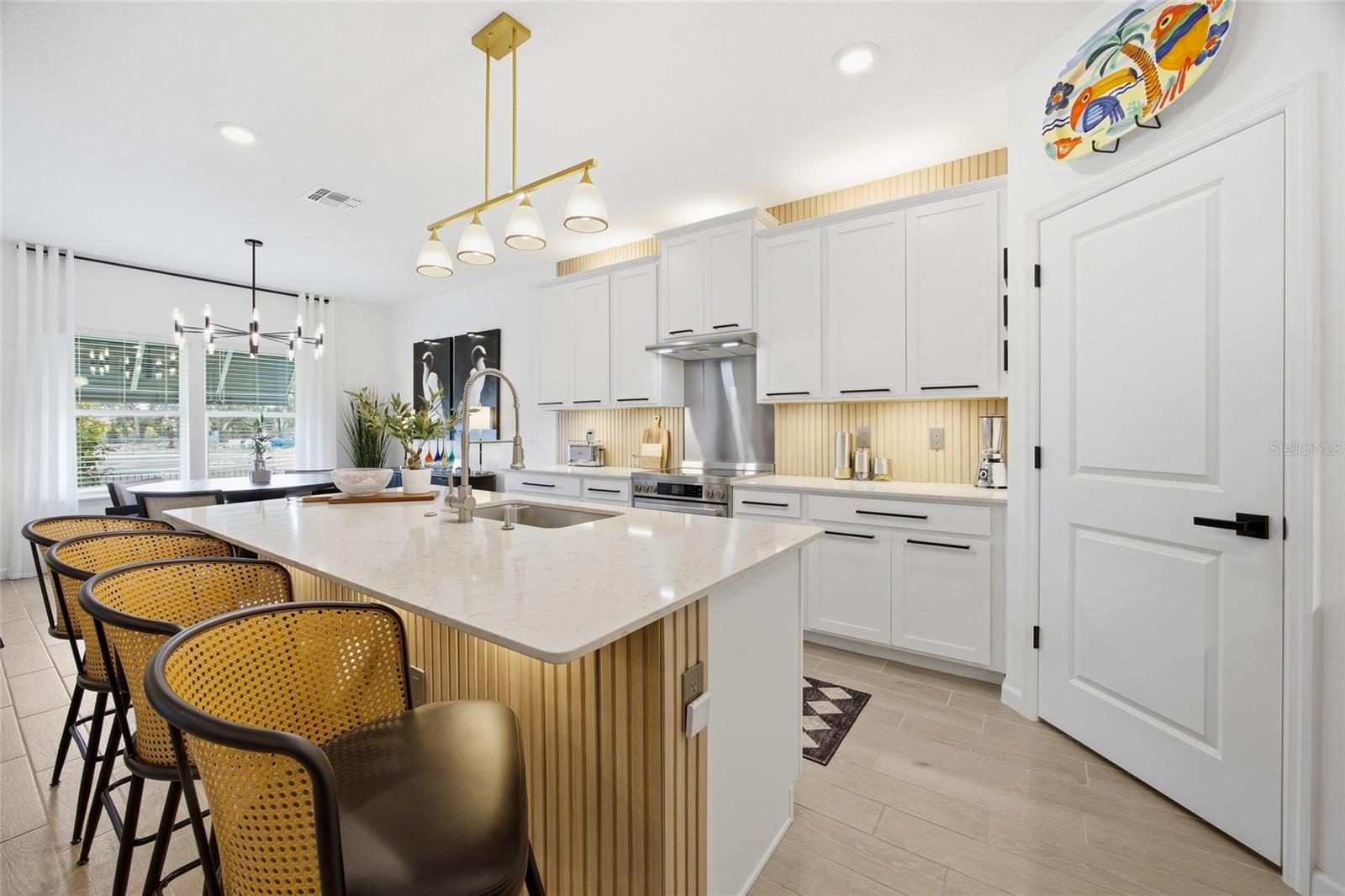 PIONEER RANCH - Residential