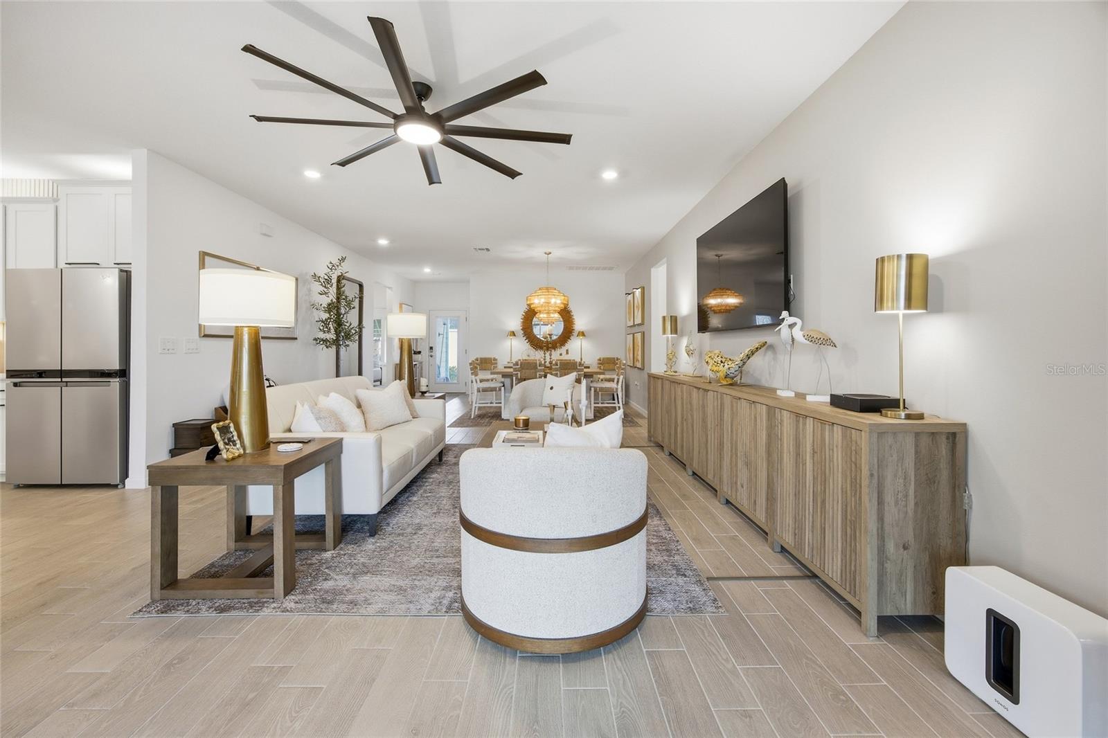 PIONEER RANCH - Residential