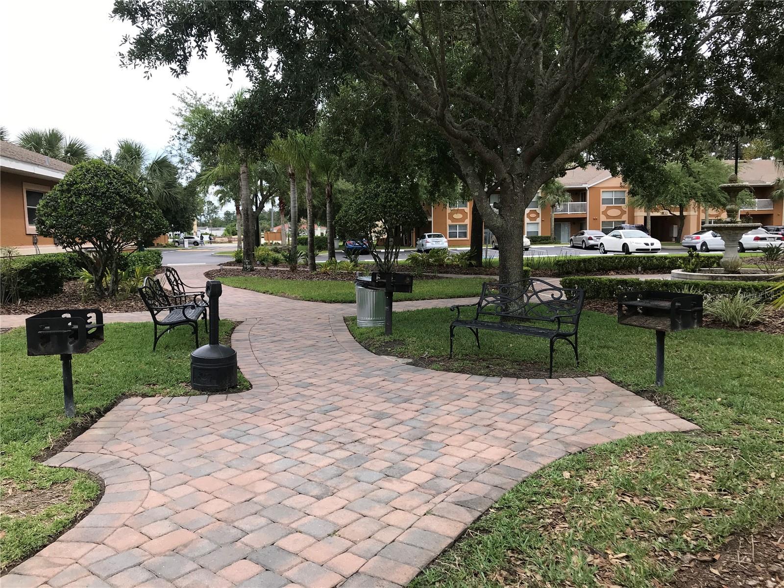 PALM POINTE I CONDO - Residential