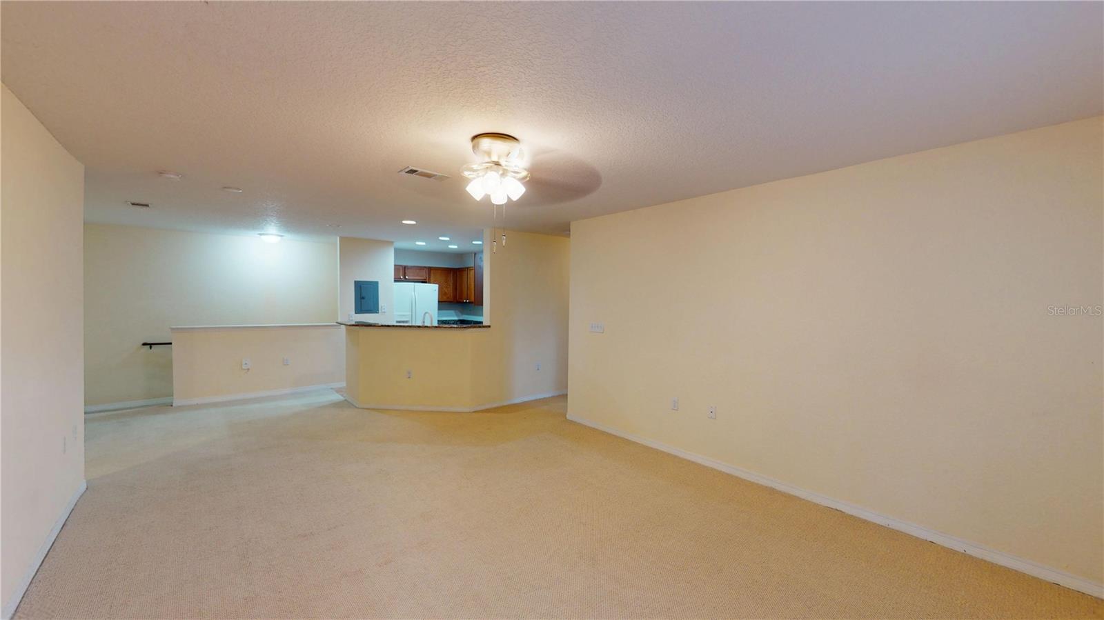 PALM POINTE I CONDO - Residential