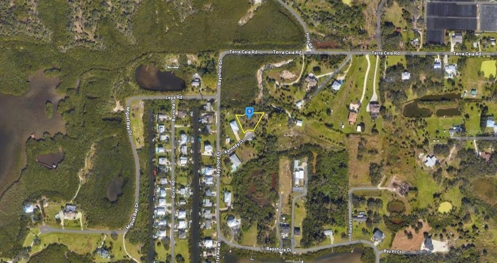 Photo of 1910 Kennedy Court, Terra Ceia, FL 34250 (MLS # A4667657)