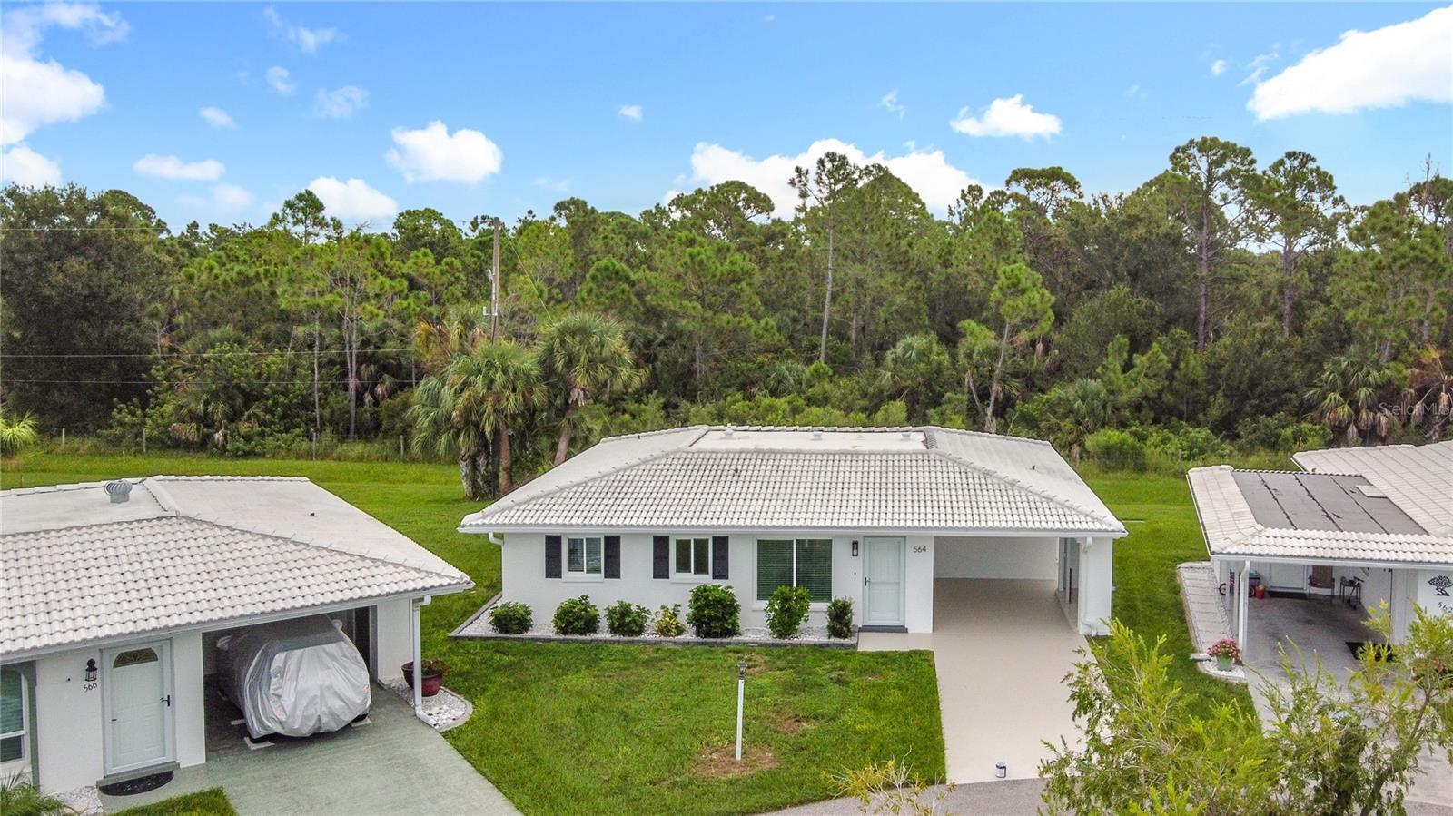 CIRCLE WOODS OF VENICE 1 - Residential