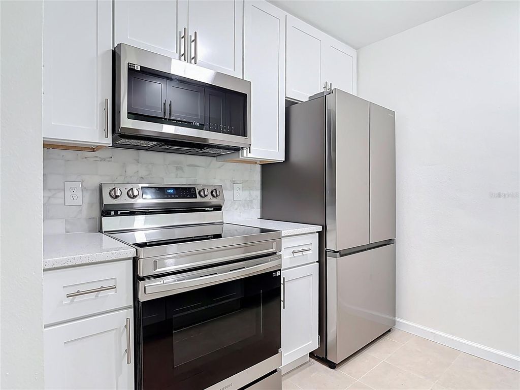 Photo of 564 Circlewood Drive #Q5, Venice, FL 34293 (MLS # N6140979)