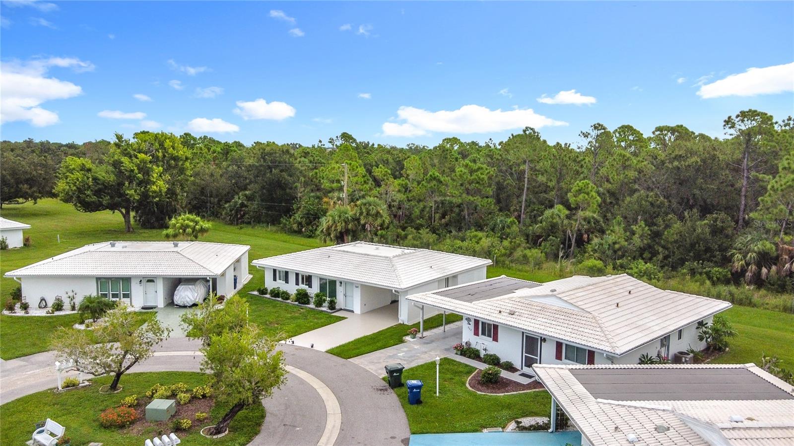 CIRCLE WOODS OF VENICE 1 - Residential