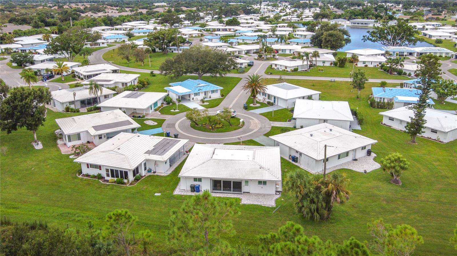 CIRCLE WOODS OF VENICE 1 - Residential