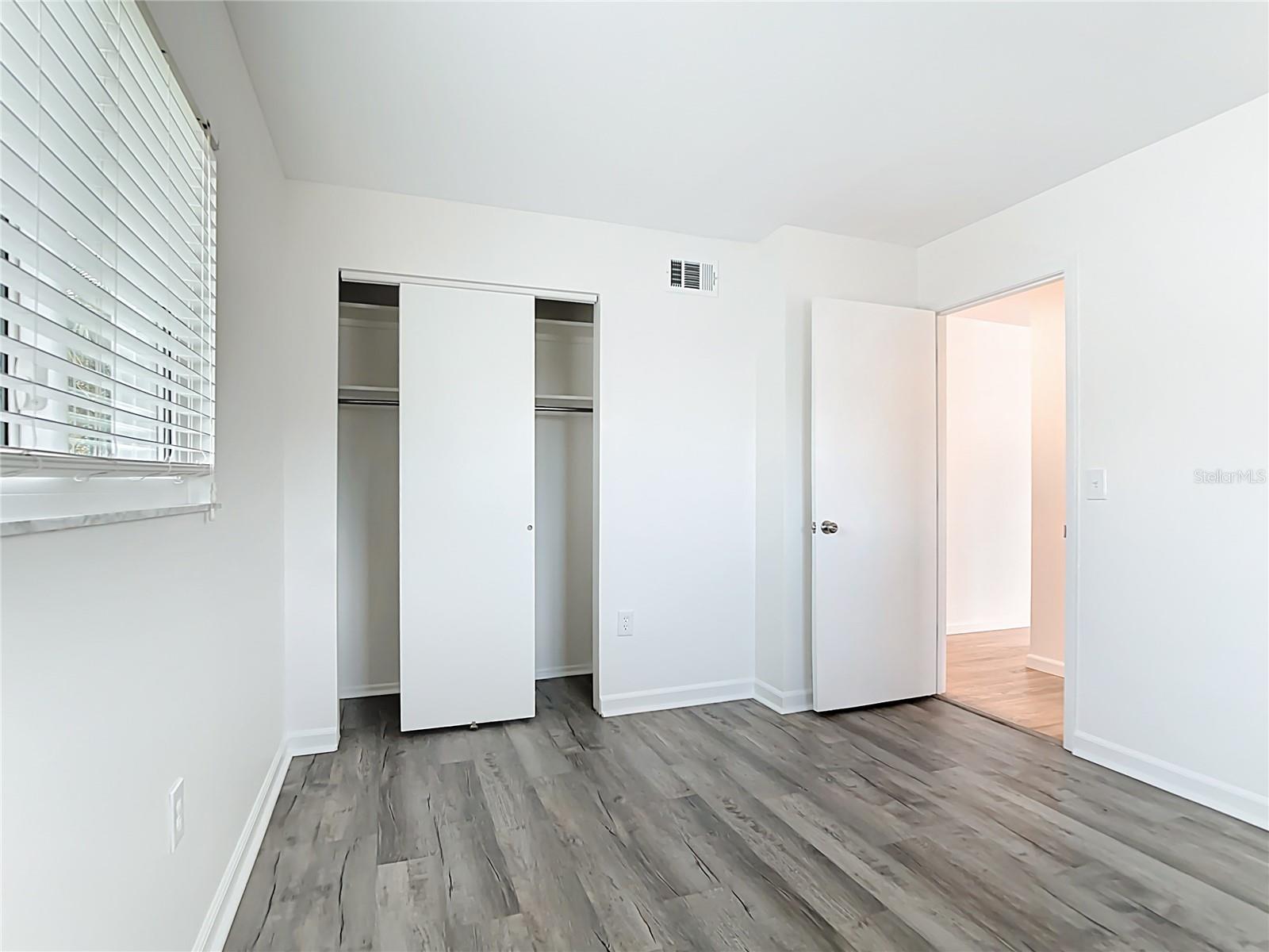 CIRCLE WOODS OF VENICE 1 - Residential
