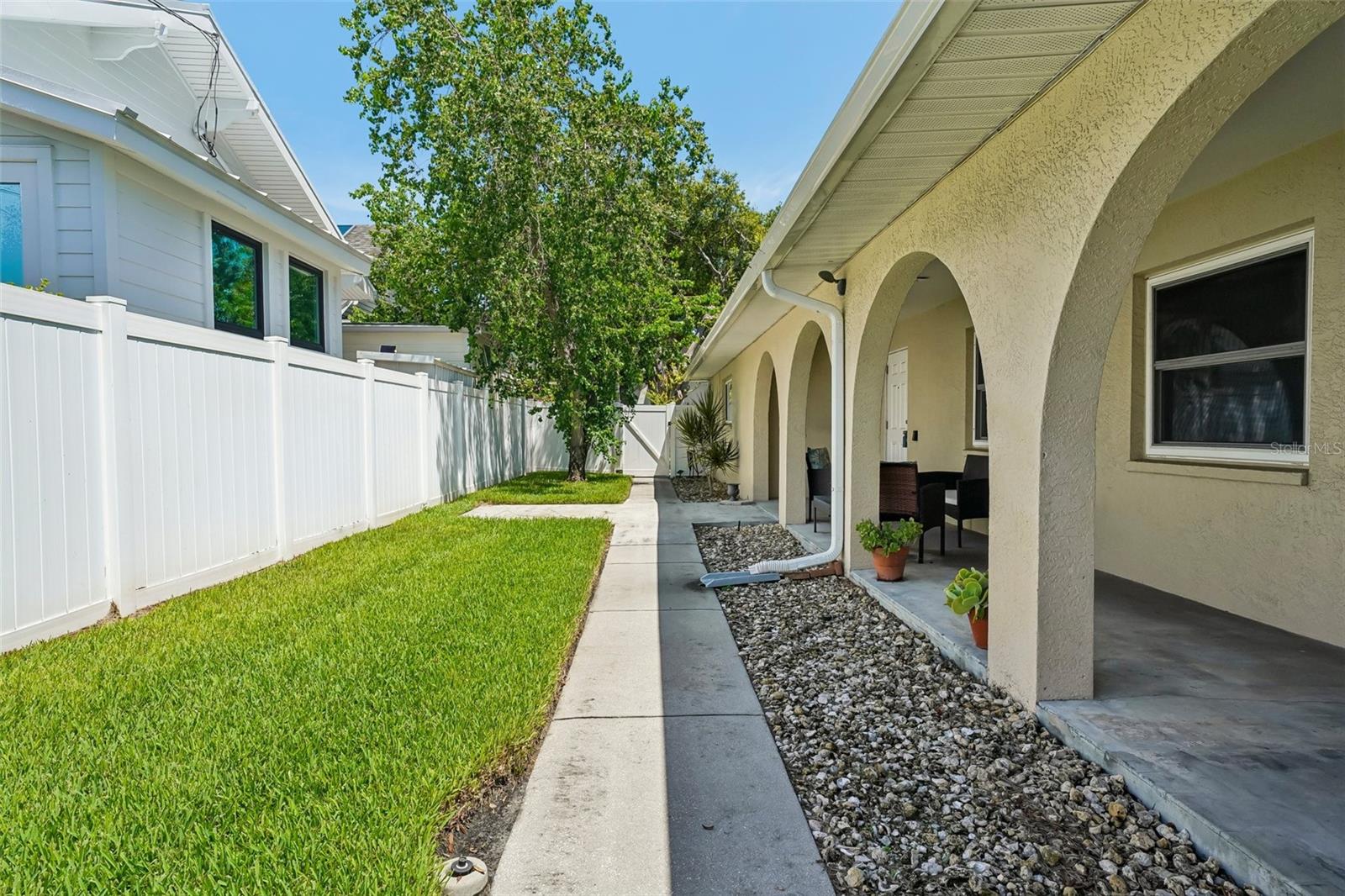 144 8TH AVENUE N