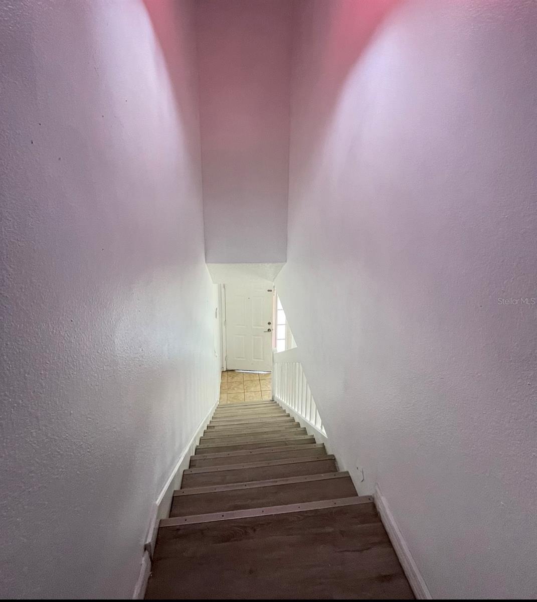 THATCHERS LANDING CONDO 03 - Residential Lease