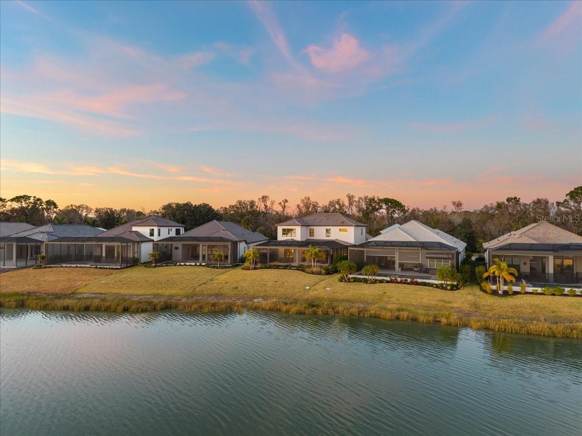 6349 ISLA DEL RAY AVENUE, SARASOTA, FL, 34240 3 6349 ISLA DEL RAY AVENUE