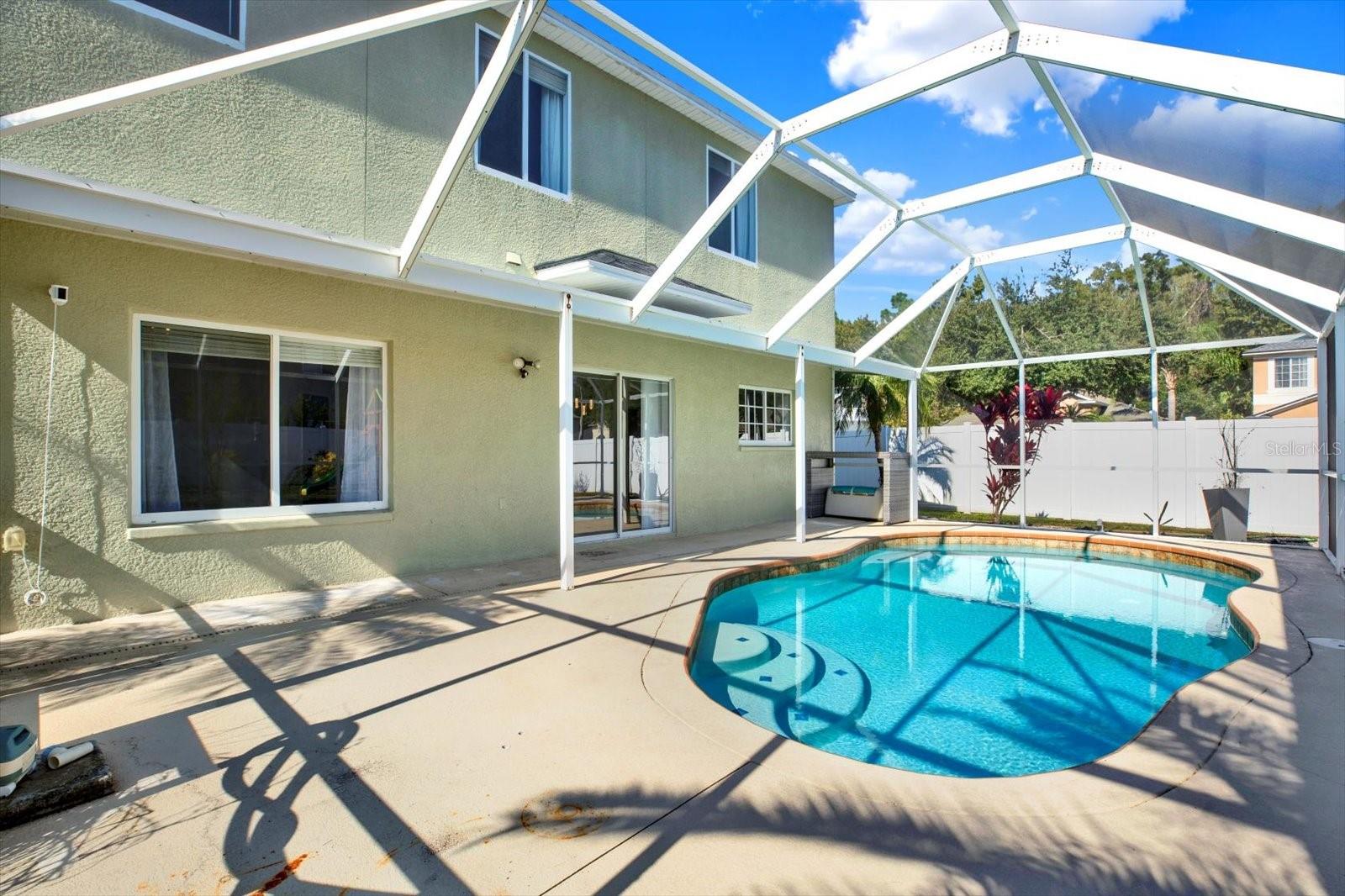 GRAND OAKS PHASE 2 UNITS 1 & 2 - Residential Lease