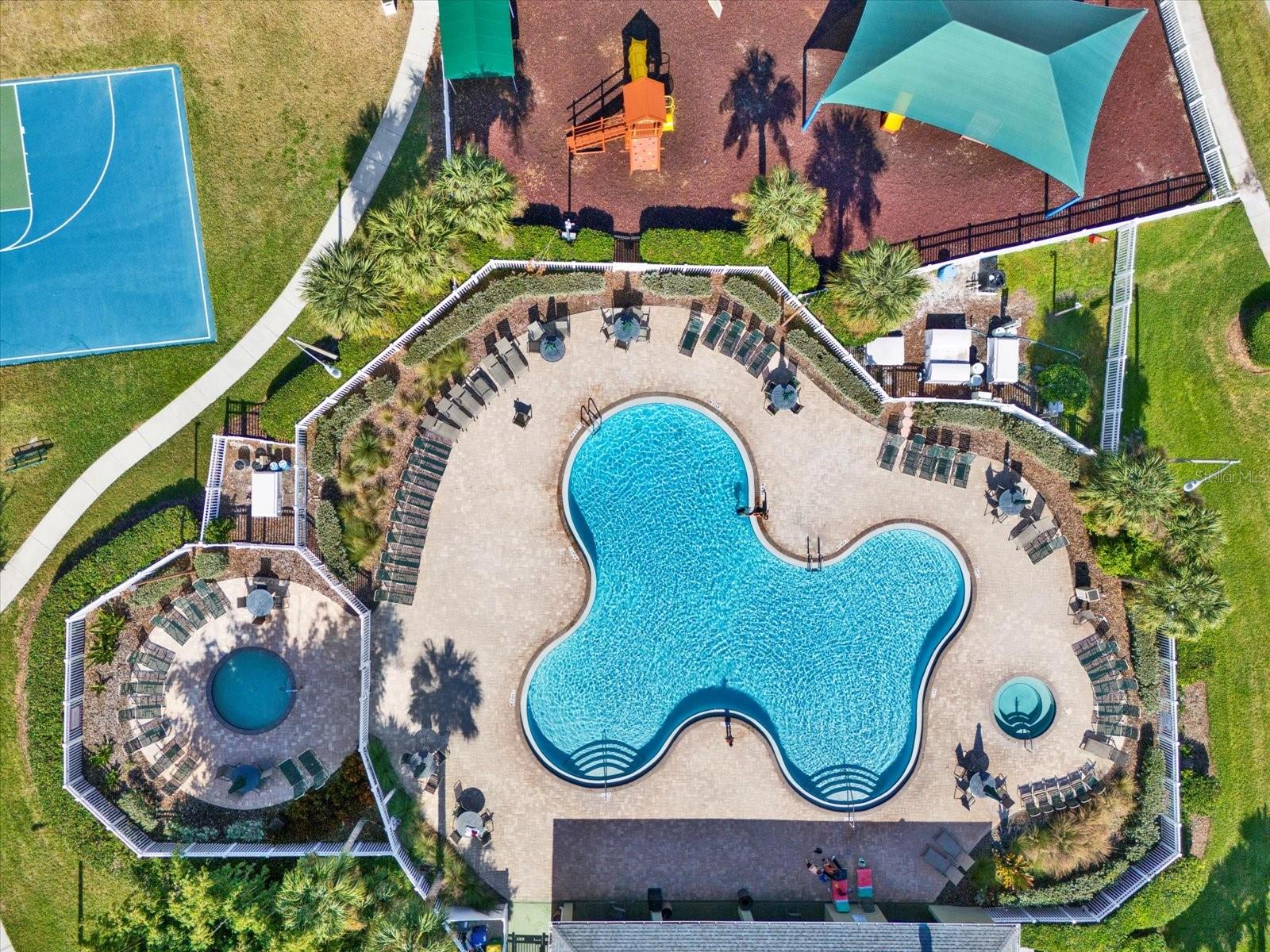 GRAND OAKS PHASE 2 UNITS 1 & 2 - Residential Lease