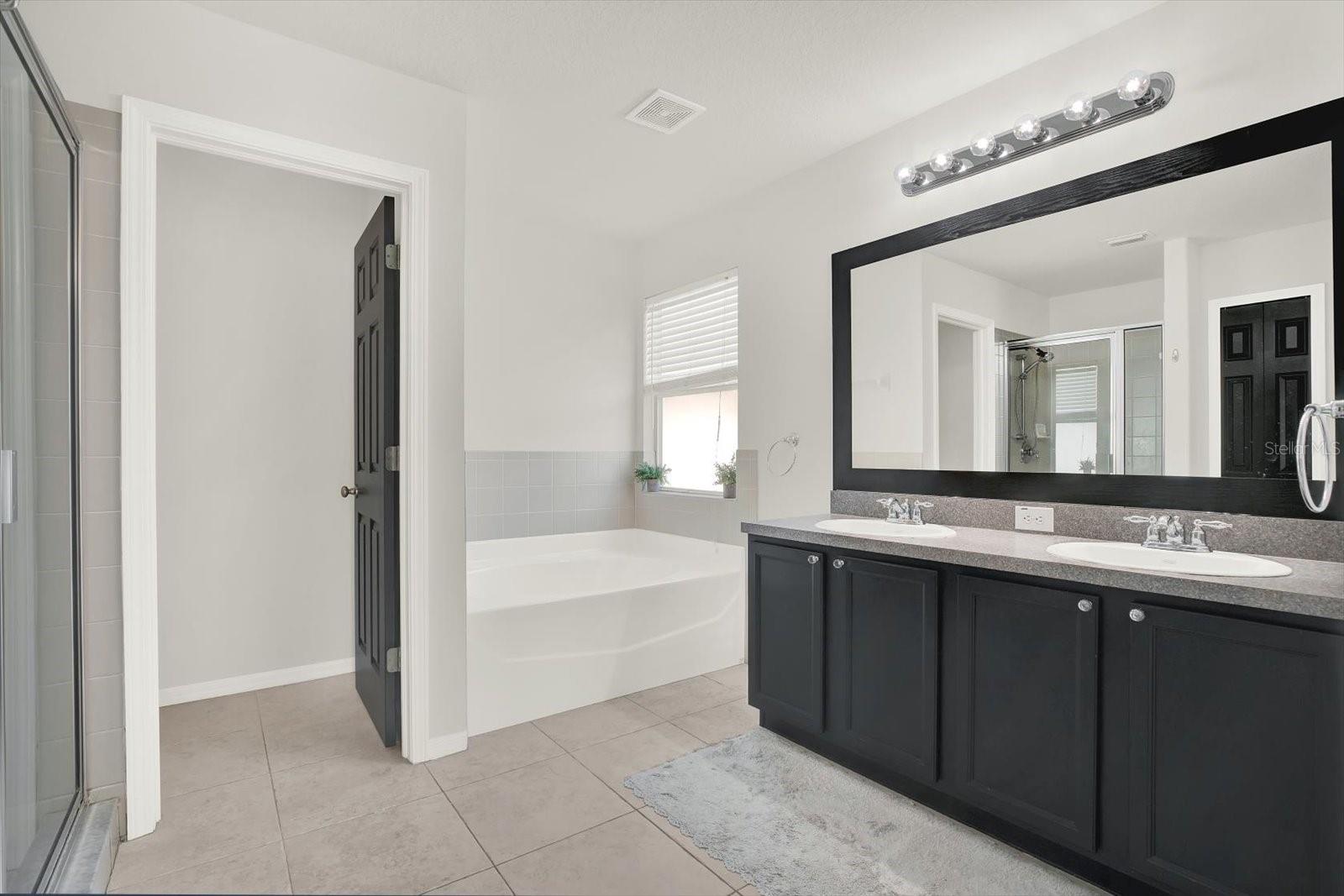 GRAND OAKS PHASE 2 UNITS 1 & 2 - Residential Lease