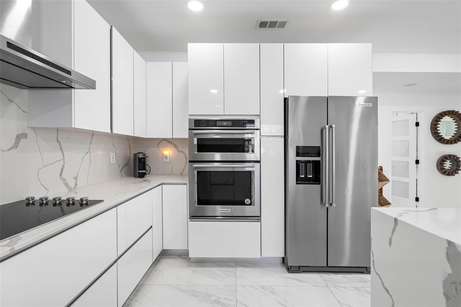 BRANDON LAKEWOOD ESTATES ADD - Residential