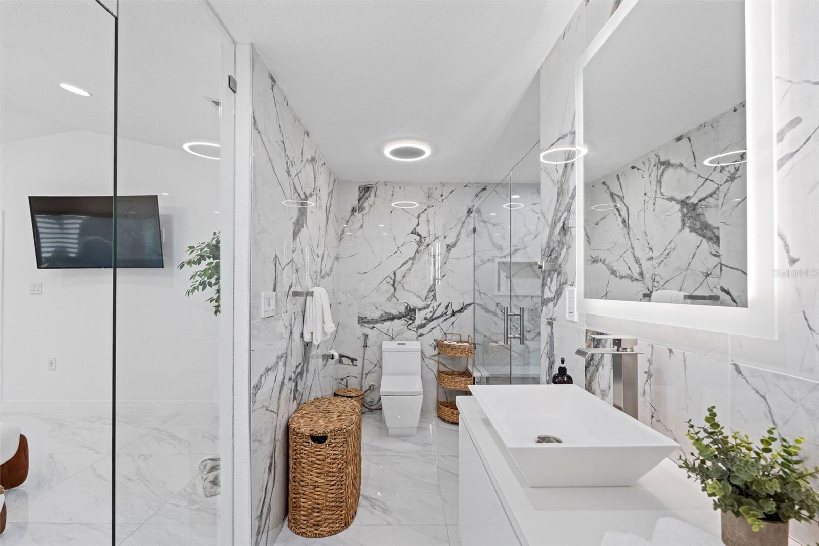 BRANDON LAKEWOOD ESTATES ADD - Residential