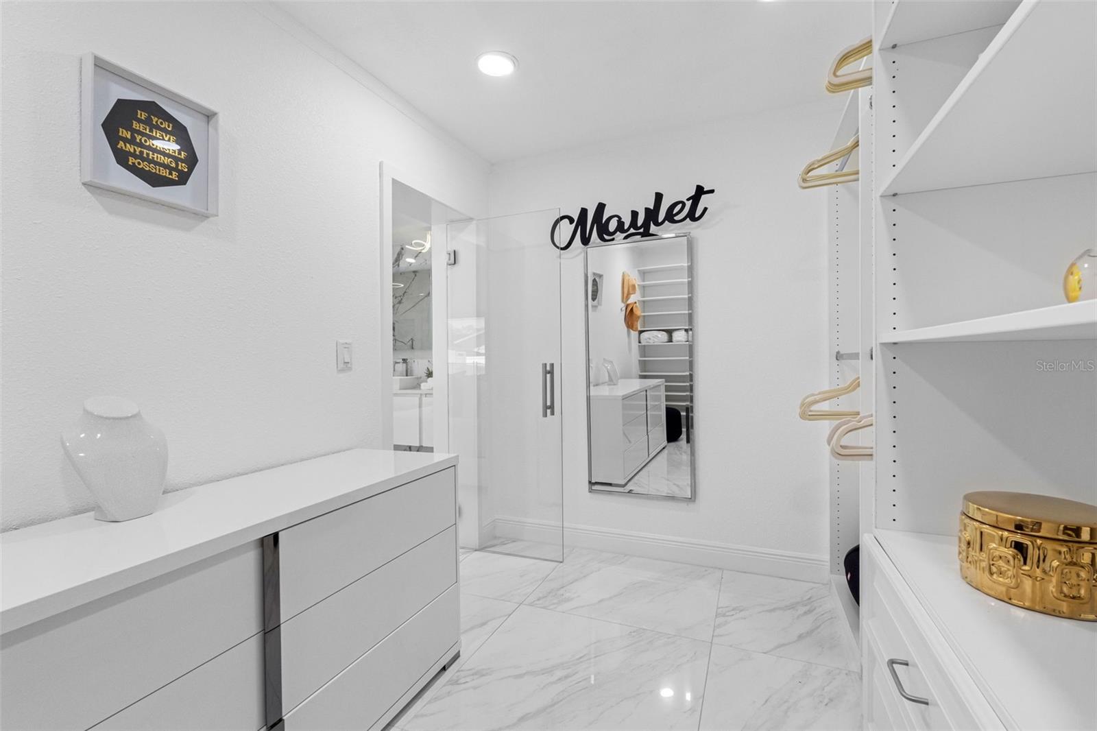 BRANDON LAKEWOOD ESTATES ADD - Residential