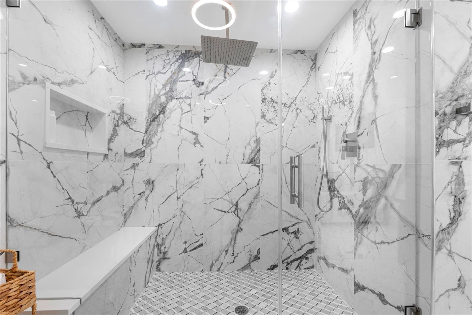 BRANDON LAKEWOOD ESTATES ADD - Residential