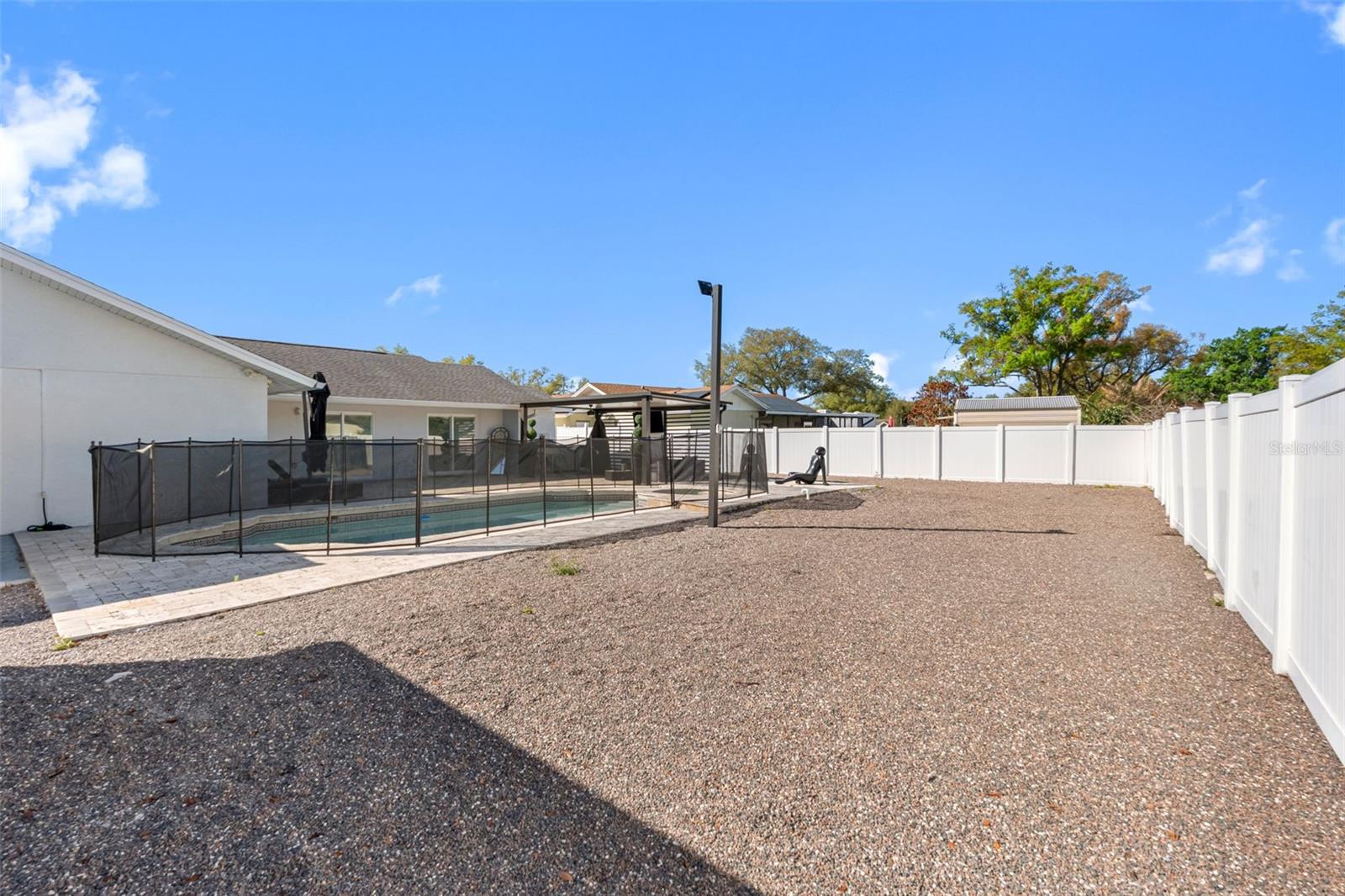 BRANDON LAKEWOOD ESTATES ADD - Residential