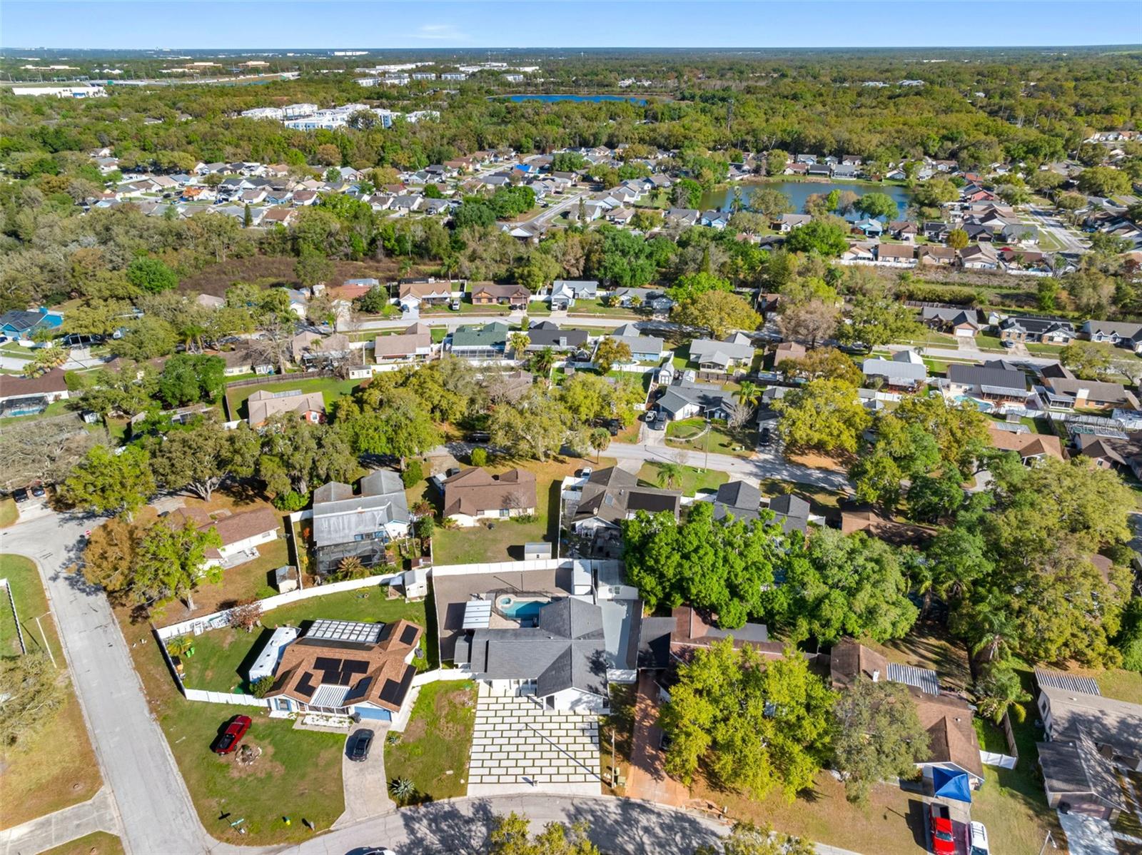 BRANDON LAKEWOOD ESTATES ADD - Residential