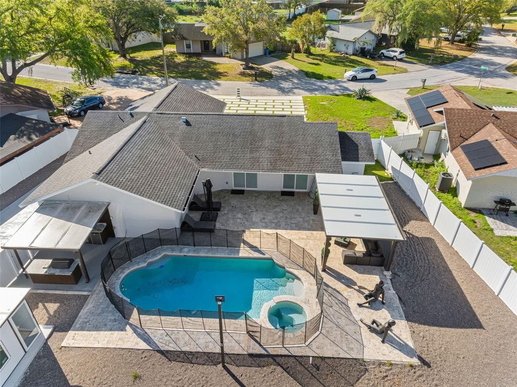 Photo of 1803 Lake Crest Avenue, Brandon, FL 33510 (MLS # TB8486861)