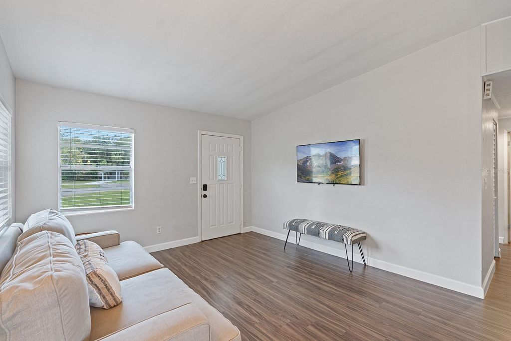 Photo of 471 E 3rd Street, Chuluota, FL 32766 (MLS # O6363524)