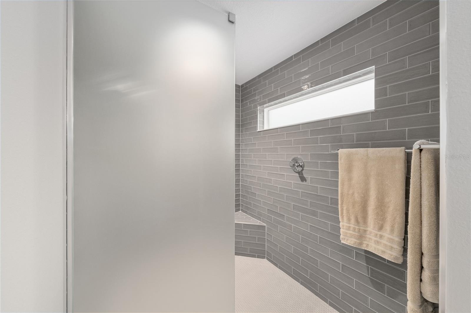 VILLAGES/SOUTHERN OAKS CADE VI - Residential