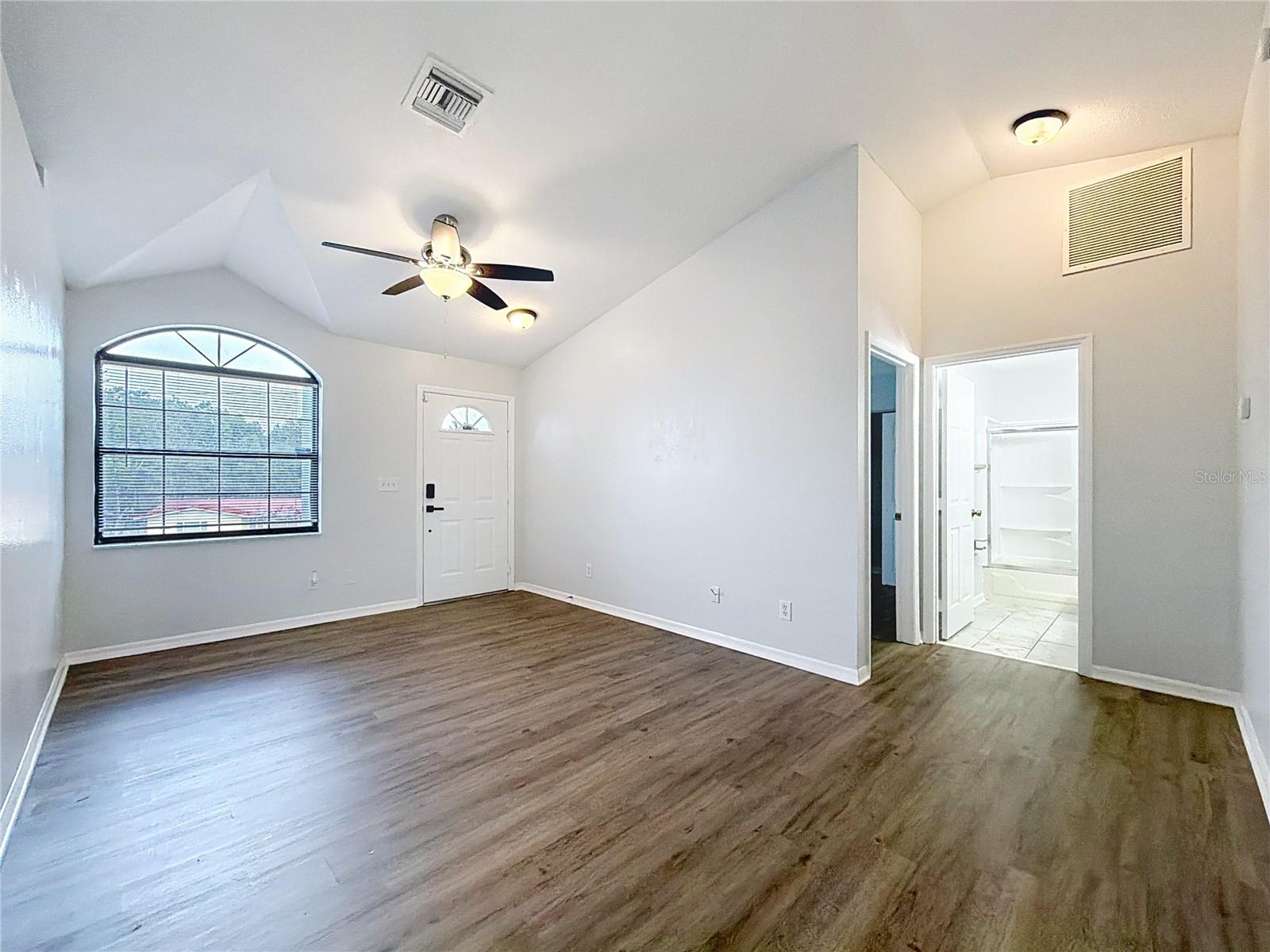 1511 SW SHOREWOOD DRIVE