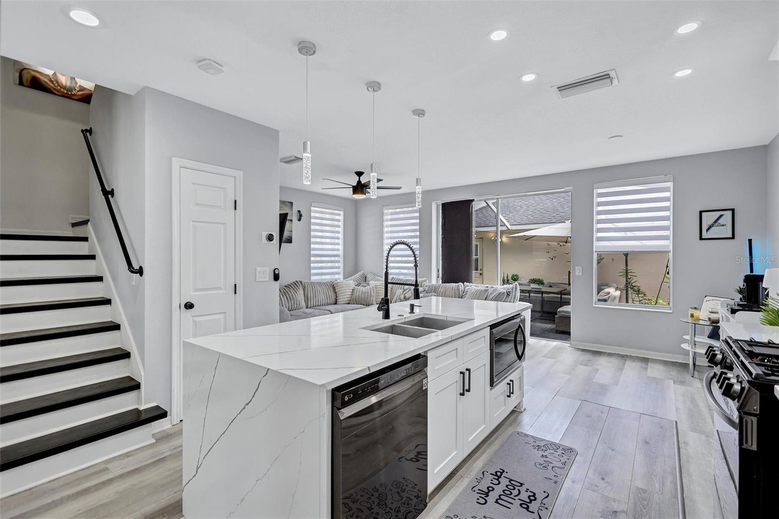 WESTCHASE SEC 324 TR C-5 - Residential