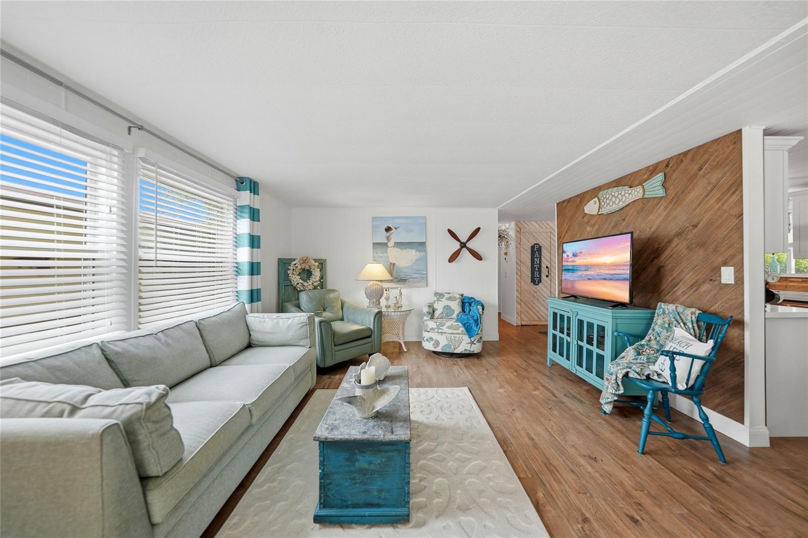 TRAILER ACRES - Residential