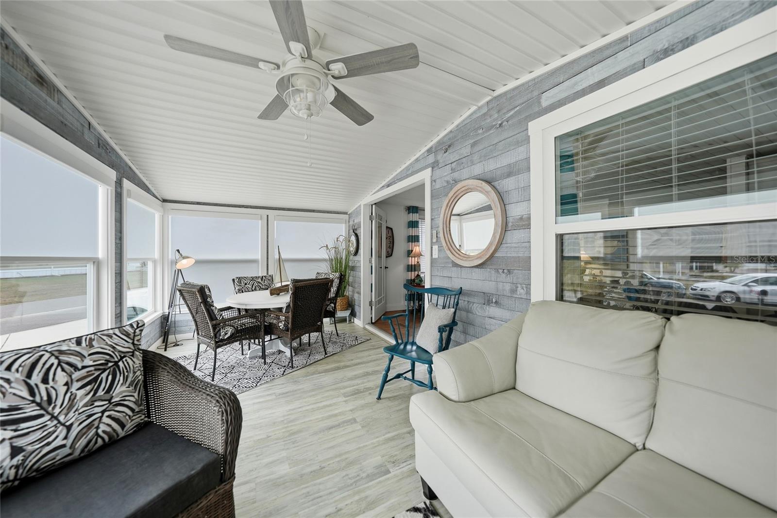 TRAILER ACRES - Residential