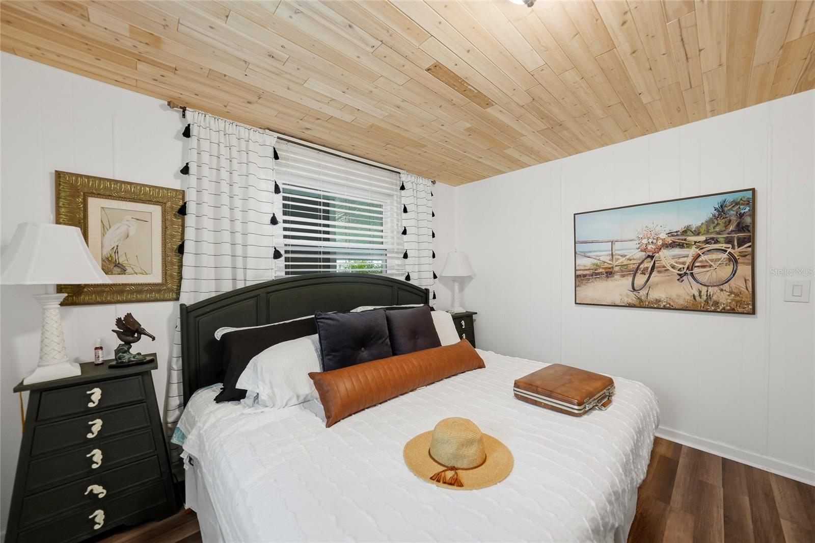 TRAILER ACRES - Residential