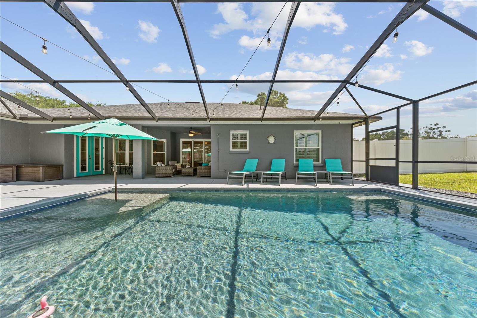 HAMILTON RIDGE - Residential