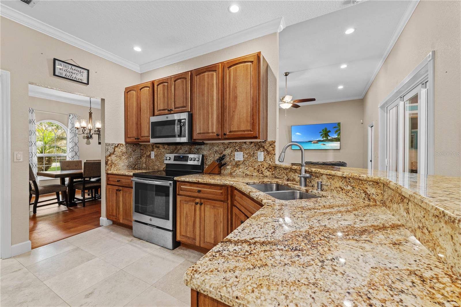 HAMILTON RIDGE - Residential