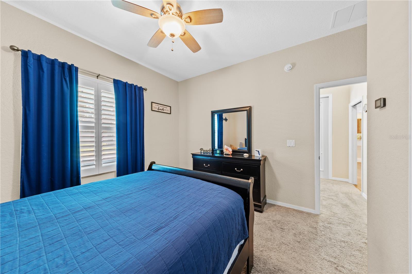 HAMILTON RIDGE - Residential