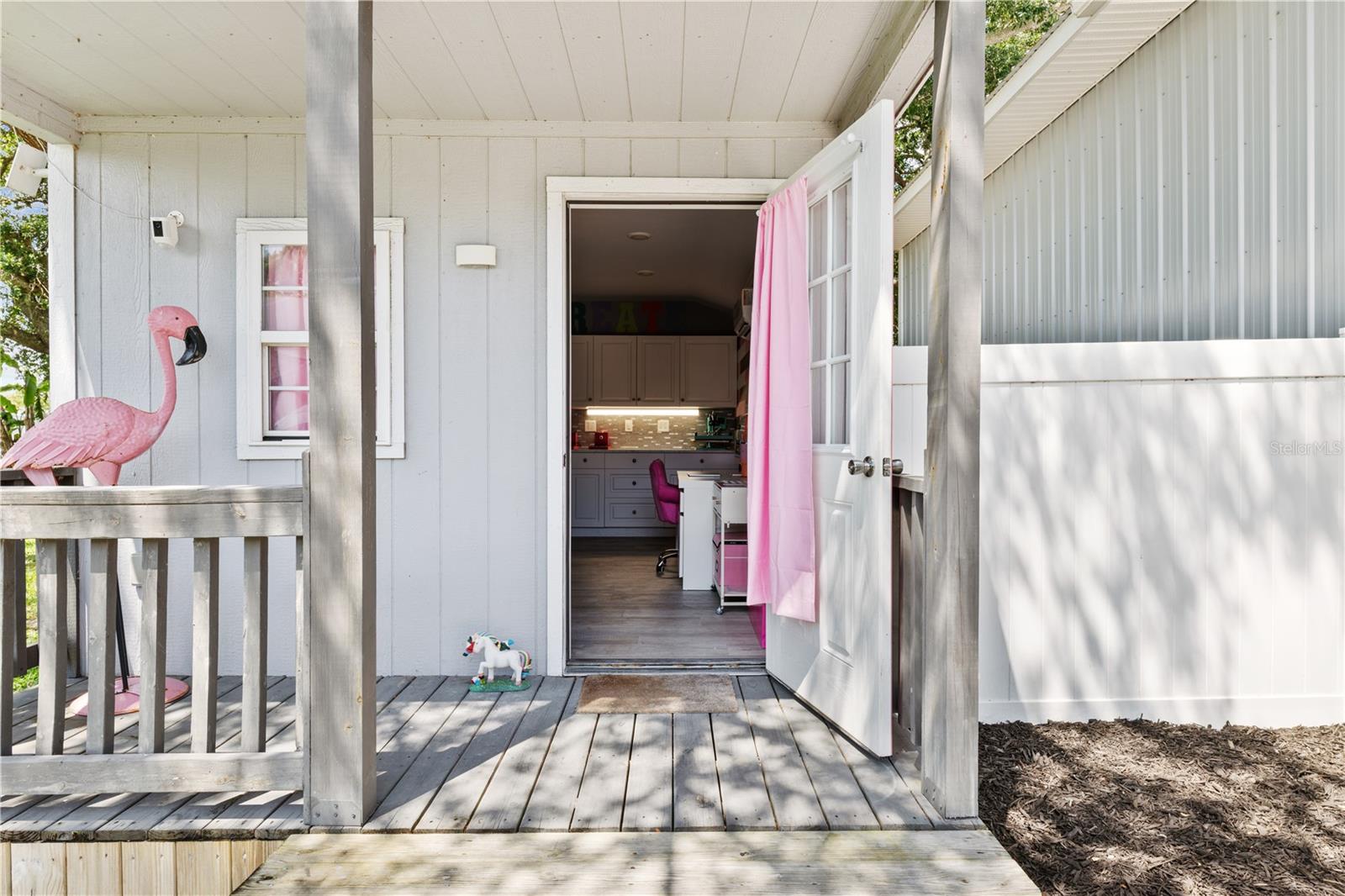 HAMILTON RIDGE - Residential