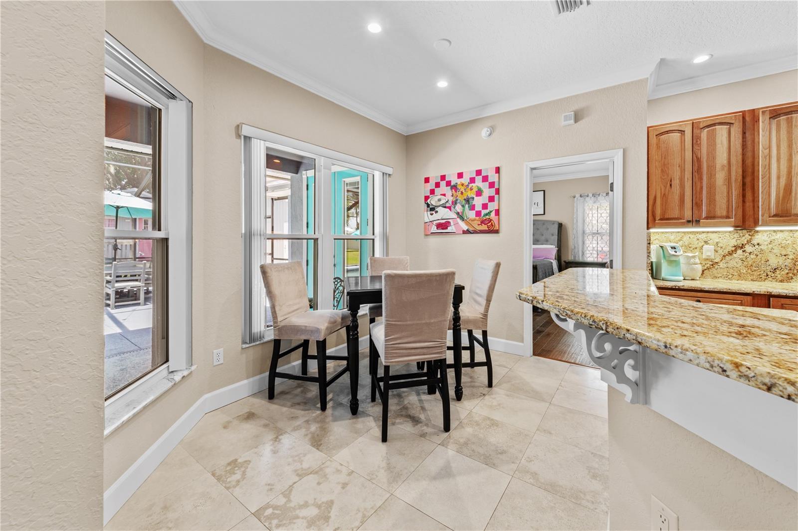 HAMILTON RIDGE - Residential
