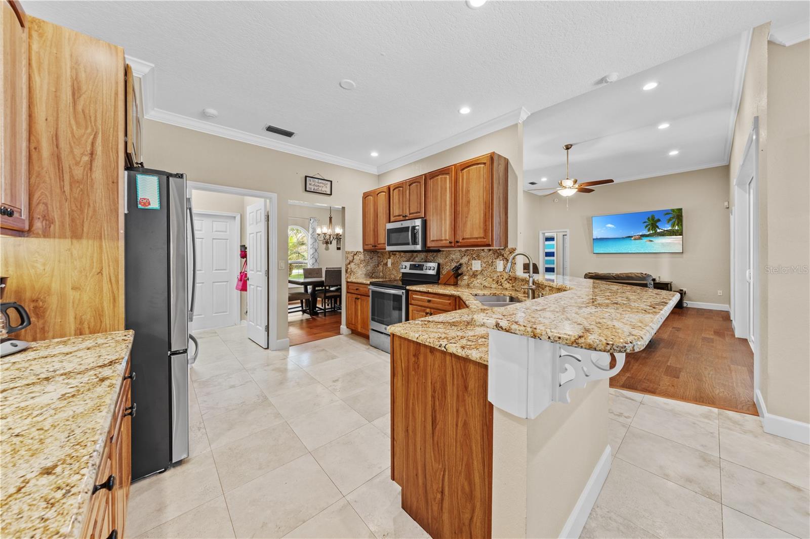 HAMILTON RIDGE - Residential