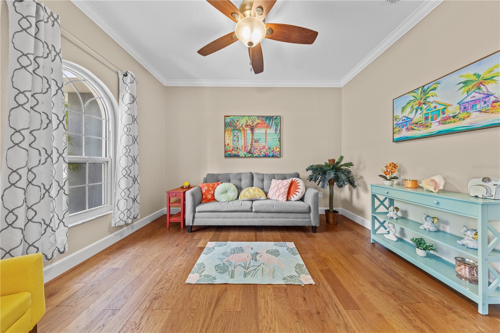 HAMILTON RIDGE - Residential