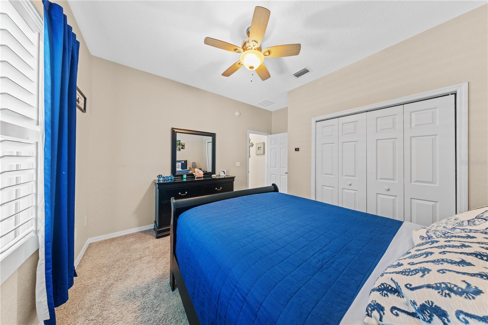 HAMILTON RIDGE - Residential