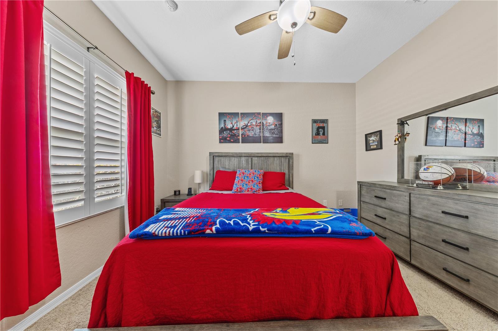 HAMILTON RIDGE - Residential