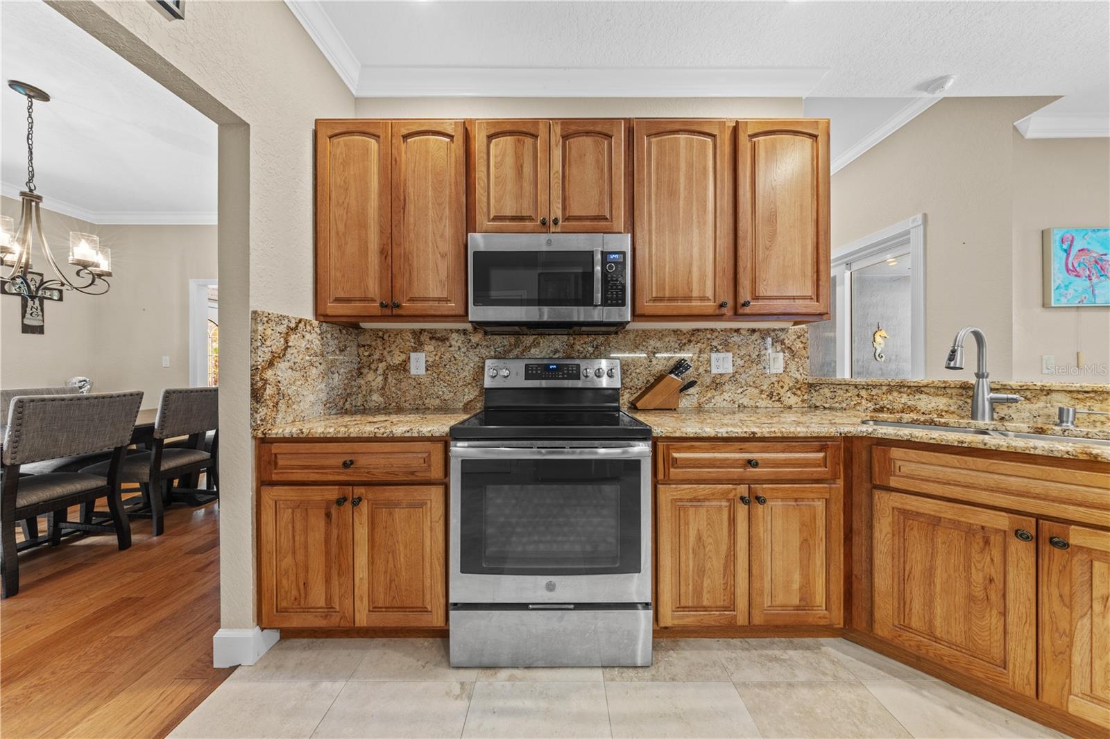 HAMILTON RIDGE - Residential